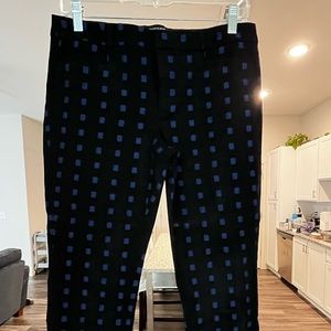 Size 4, Banana Republic, Sloan fit